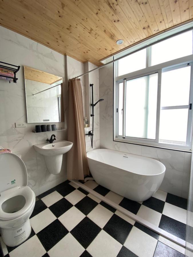 好室連連house Lien Lien Apartment Tainan Exterior foto